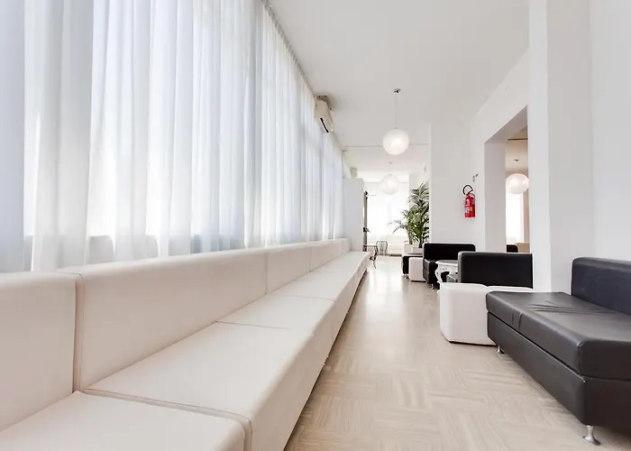 Hotel Bristol - Koolibry Cervia