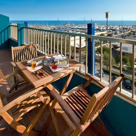 ホテル Bristol - Koolibry