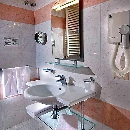 Hotel Bristol - Koolibry 3*