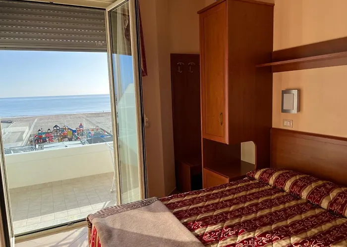 Otel Bristol - Koolibry 3*