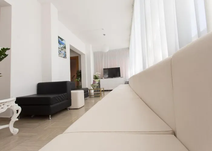 Bristol - Koolibry 3*